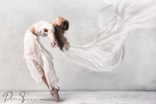 Flash Photography Dance Petra Teeuwsen
