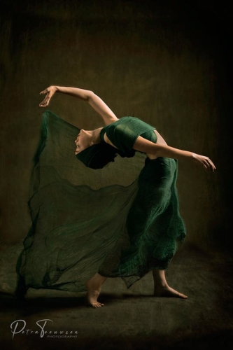 Flash Photography Dance Petra Teeuwsen